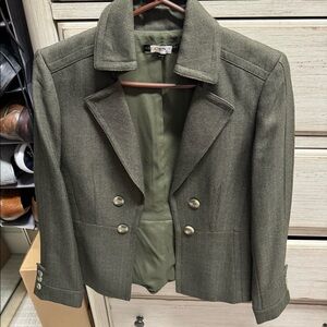 Beautiful olive herringbone blazer